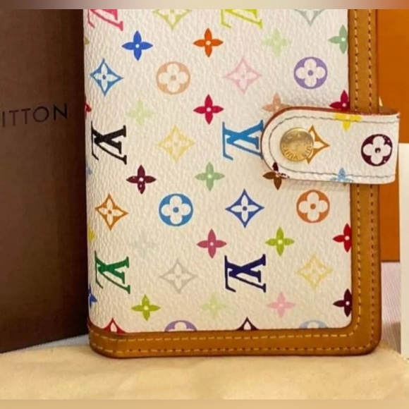 Louis Vuitton Handbags - Louis Vuitton Murakami kisslock compact wallet